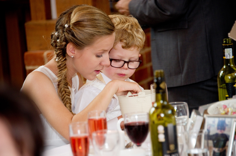 table guests 8